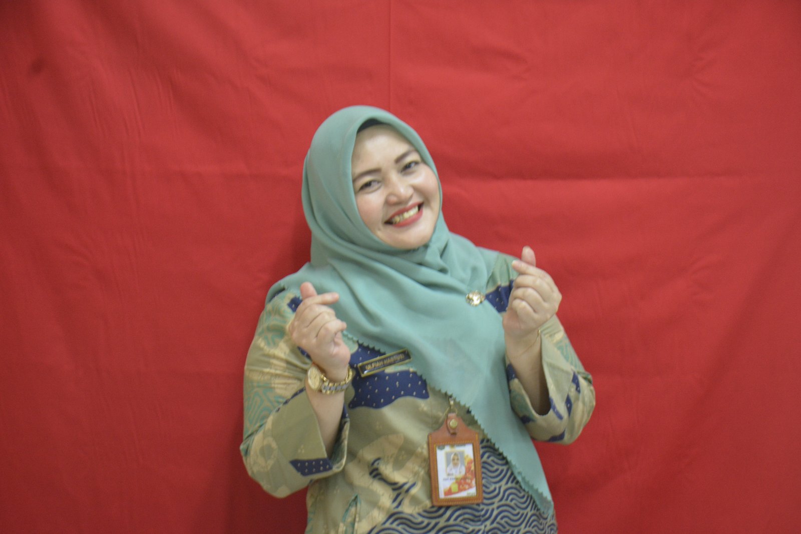 IBU CUT - GURU BIOLOGI