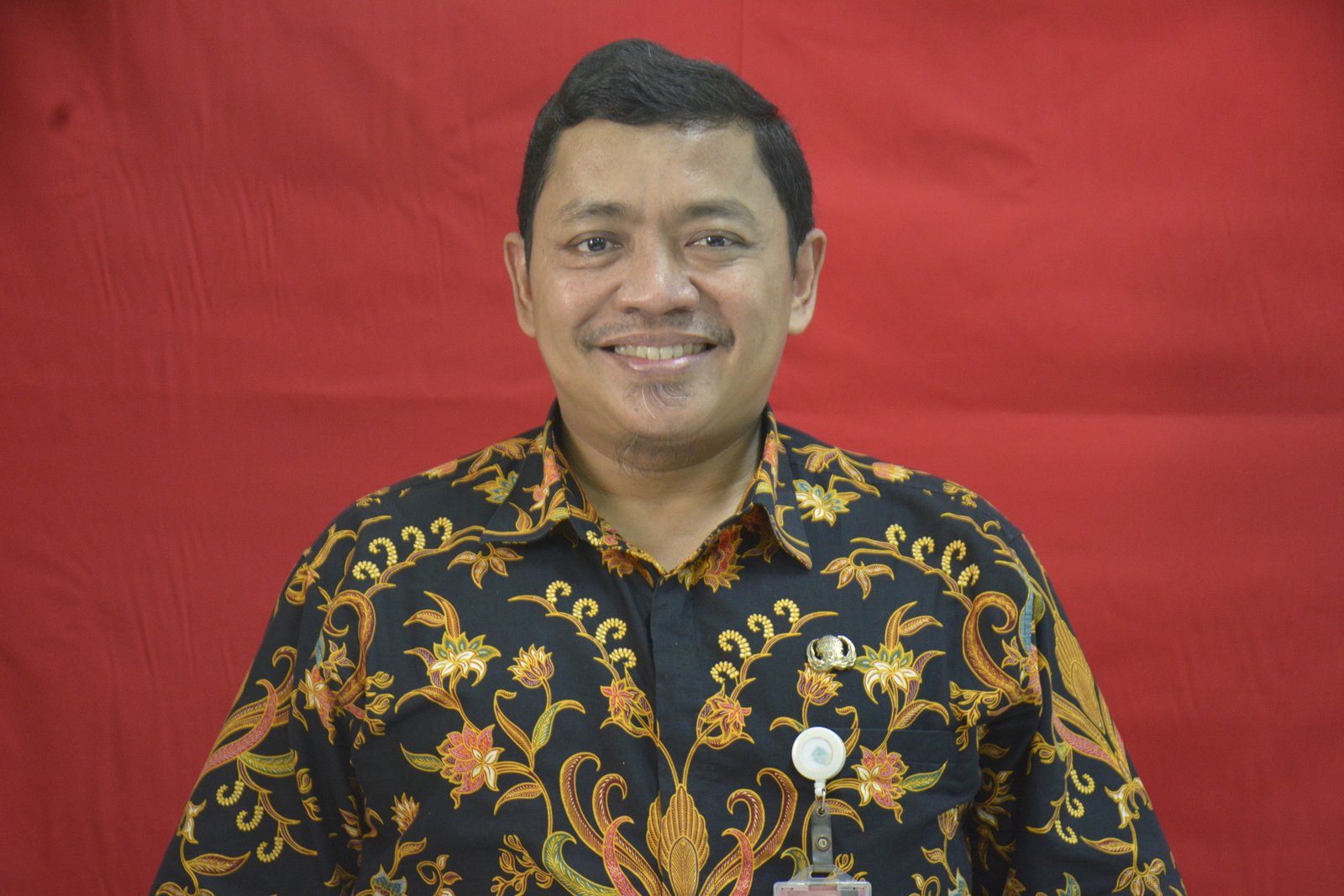 PAK AGUS - GURU FISIKA